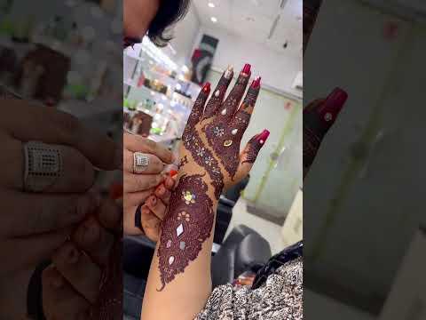 Jeena sirf mere lea ✨🥰✌🏻 2023 #hassanmehndiparlour #henna #hennatattoo #mehendi #hennaart