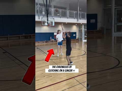 Glitching on a ginger gone WRONG 💀 #basketball #glitchshot #ginger #rage