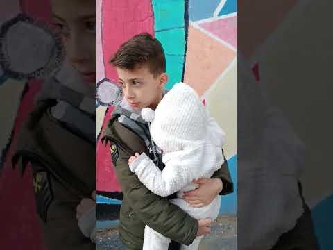 الأخ الصغير ديما يزين البيت، عنكم أخوات صغار بلبيت؟؟🧑‍🍼🧑‍🍼