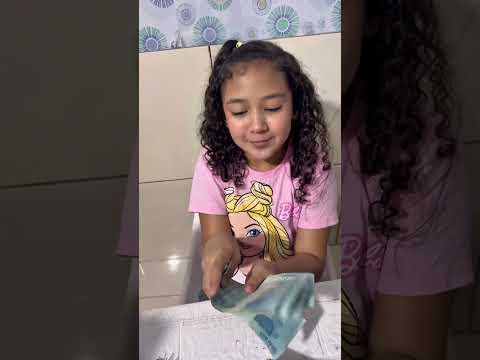 Vai comprar um patins com a mesada