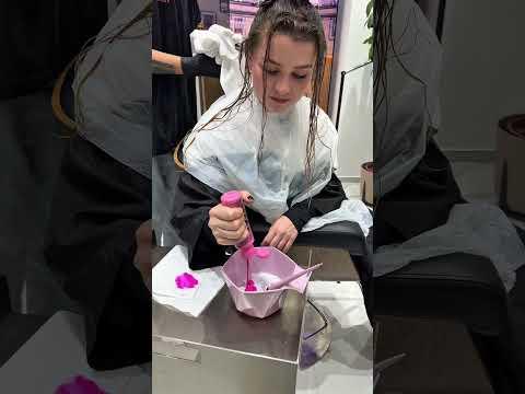 DYE YOUR HAIR OR HOLIDAY? feat @PANDAGIRLOFFICIAL #shorts