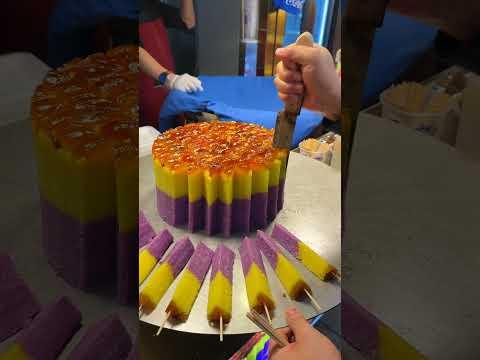 중국의 독특한 모양의 플라워 케이크 컷팅하는 과정