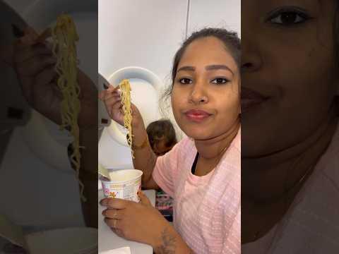 വിമാനത്തിൽ യാത്ര ചെയ്യുന്നവർ ഇതൊകെ ഒന്ന് കണ്ടോ😱