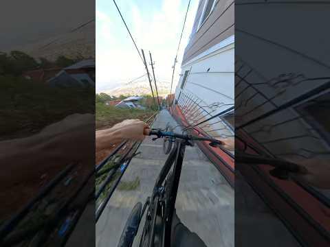 Dimdik merdivenden slalom atarak inmek 🚀