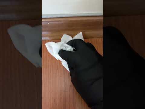 Su damlası gibi görünüyor ama su değil 🤢