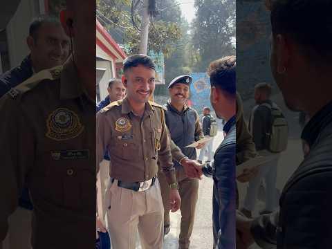 I DREW A STRANGER POLICE OFFICER AND GOT SOME LOVELY REACTIONS😍 #art #shorts #police