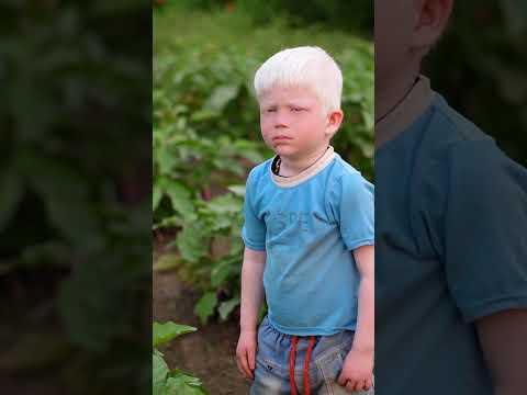 Angrej Babu ne dusron ki madad ki | #viralvideo #emotional #sad