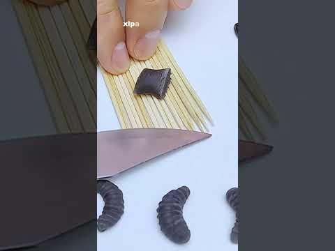 Caterpillar-shaped noodle fish is so fun to make