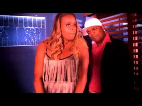 Mc Marcinho - Tipo Barbiezinha (Oficial)