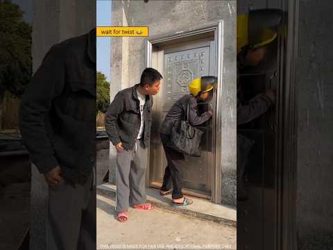 चाबी अंदर छूट गया 🤣😊 mini wood toy-wood working art skill wood / hand craft #shorts