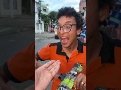 O pretinho jogou o Brinquedo fora #shorts