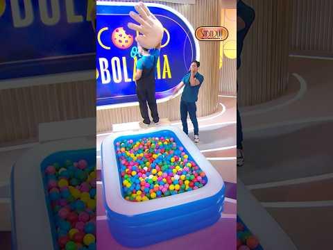 A rima mais aleatória que você vai ver hoje 😁 #sbt #sabadoucomvirginia #virginia #batalhaderima