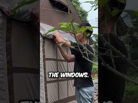 He created an inflatable house 🤩