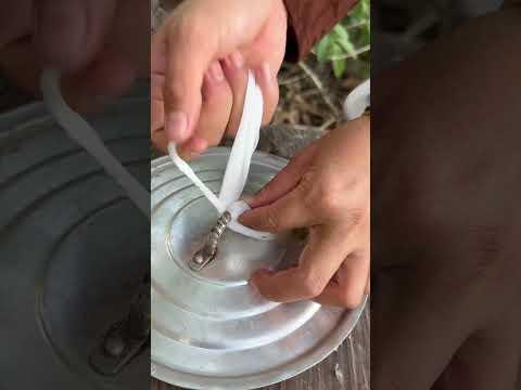 Survival Skills: SMART idea and USEFUL in forest #camping #bushcraft #outdoors #survival