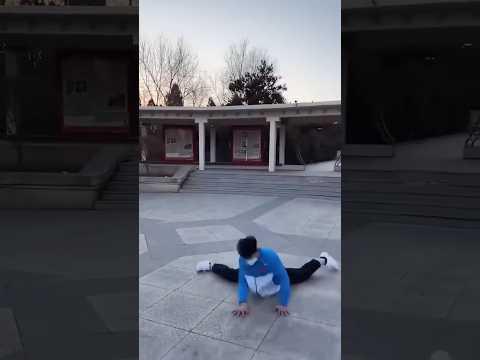 That women 👱‍♀️😂😂