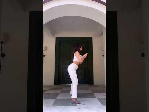 Yimmy Yimmy 🥵 #anjalitatrari #yimmyyimmy #youtubeshorts #dance #dancevideo #vanshaj #love