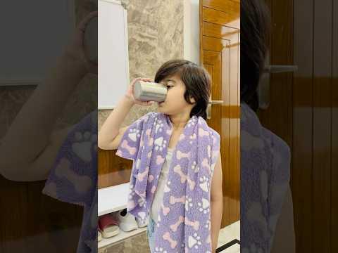 Le dudh pele 😝 Kya aapke sath bhi aisa hota hai 🤷 Tom & Jerry #shorts #funnyshorts #advitadvay