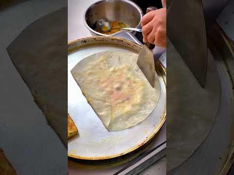 🥰 Satisfying with delicious egg pancake 🥳 #streetfood #satisfying #satisfyingvideo