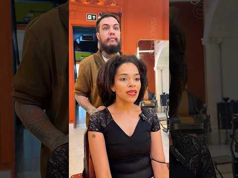 20 anos alisando 😞 @rodrigovizu #cachos #hairstyle #hair #cabelo #cabelocacheado #transiçãocapilar