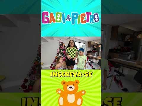 Wandinha ensina uma NOVA DANÇA para as crianças