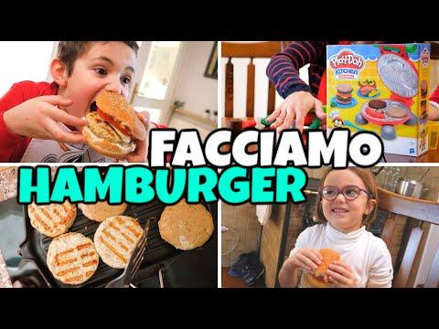 FACCIAMO GLI HAMBURGER 🍔 INSIEME:  Cibo Reale VS Play Doh