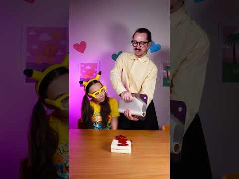 Kitchen Hack: Quick Way to Wipe the Table!