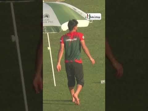 নামাজের সময় ফুরিয়ে যাচ্ছে, ড্রেসিংরুমে না গিয়ে মাঠেই অযু করলেন খুশদীল #bpl2025