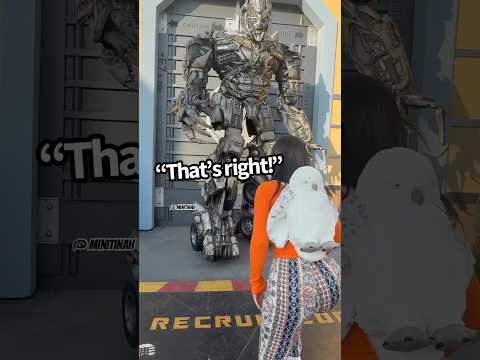 All Hail Megatron! #foryou #viralshort #megatron #universalstudios