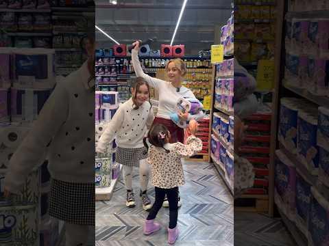 Biz tek renk market alışverişi çekiyoruz 🌈😇 #shorst #oykukarta