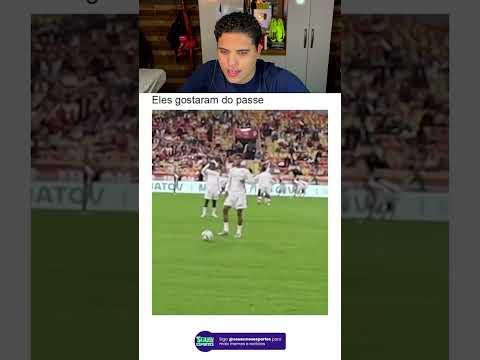 Os profissionais gostaram do passe do gandula