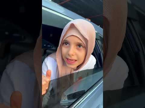 عمو حسن بدو بقص شعر تالا #funny #رمضانمبارك #شفا #اكسبلور #comedy