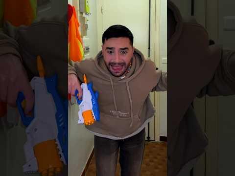 Le Baby-Sitter « Faites des gosses 🥲 » Les zombies nous attaquent ! 🧟‍♀️ 🧟‍♂️￼