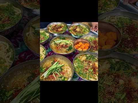 기업 회장도, 백종원도 줄서서 먹고 갔다는 전설의 시장 칼국수?! 대기줄 엄청난 곳 Korean street food