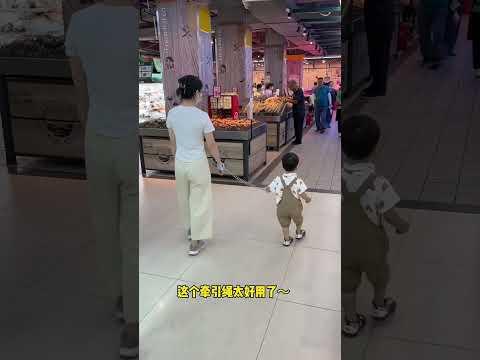 骑电动车带娃太不安全了，还好买了这个安全背带，松紧任意调节，前坐后坐都可以用，太实用了，安排#儿童安全背带 #电动车安全背带 #母婴好物