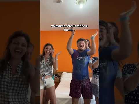 si ruppe tutto HAHAHAHAHAH