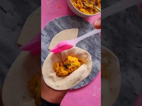 Easy Samosa folding method for beginners#viral#trending#trendingshorts#vegan#samosa#1millionviews