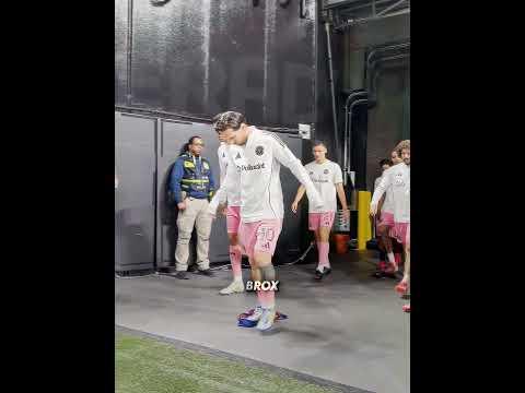 Messi's Reaction To Pessi Photo 😂💀 #shorts #viral #funny #trending