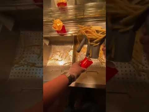 do our employees get free food