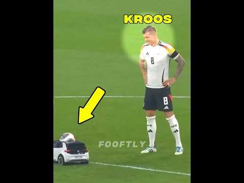 Toni Kroos Signature Kick-Offs 😳