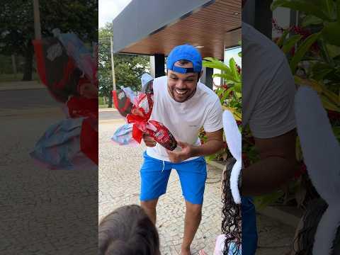 FILHO PREFERIDO GANHANDO OVO DE PÁSCOA #shorts