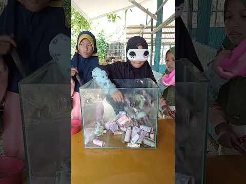 Serok duit dalam aquarium sebanyak banyaknya yuk #shorts