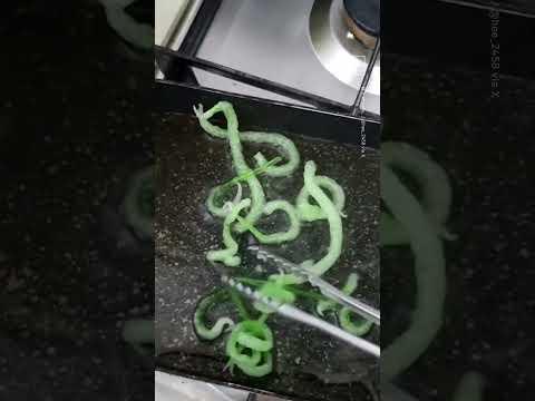 South Korea Warns Against Eating Toothpicks After Viral Trend